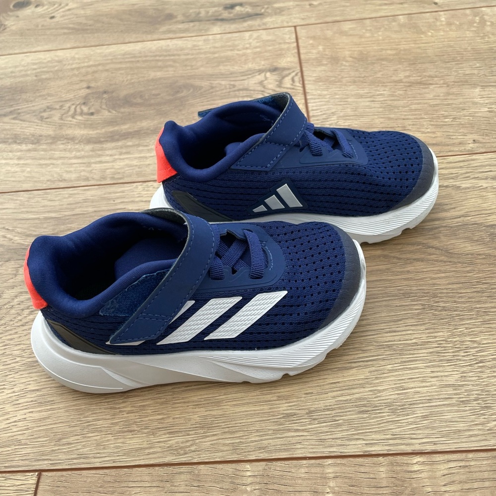 Adidas Sneakers for Toddler Boy size 7